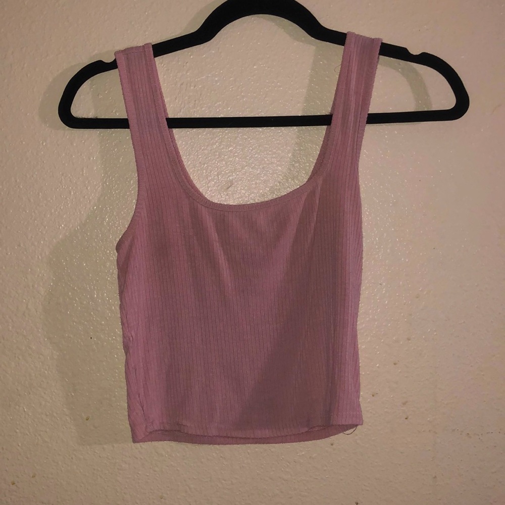 Light pick crop top